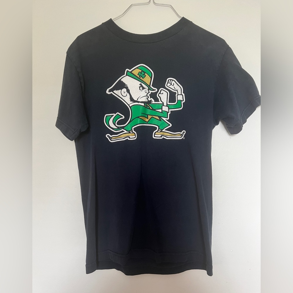 Fighting’ Irish vintage Notre Dame t-shirt in size small